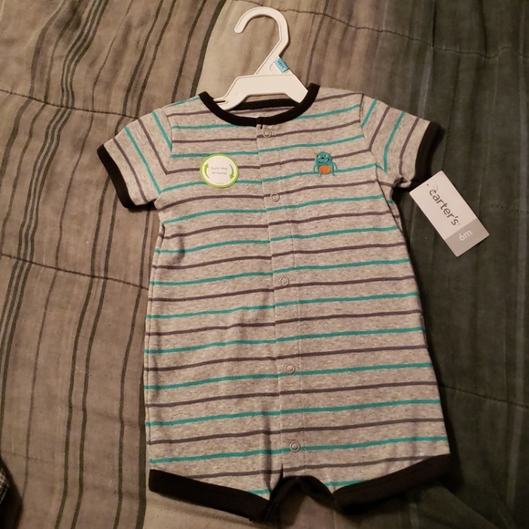 Carter's onesies - Picture 2 of 5